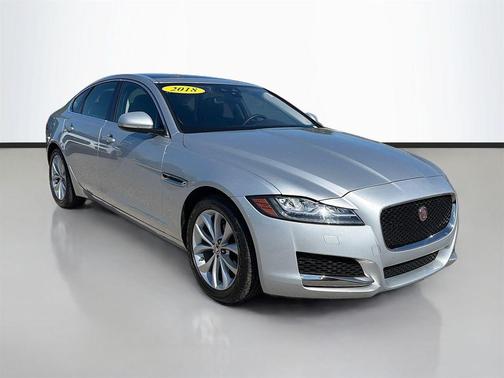 2018 Jaguar XF 25t Premium