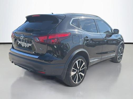 2019 Nissan Rogue Sport SL