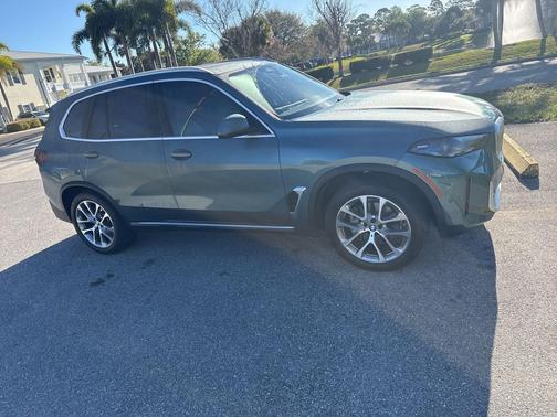 Blue Ridge Mountain Metallic 2024 BMW X5 sDrive40i