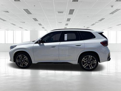 2024 BMW X1 M35i