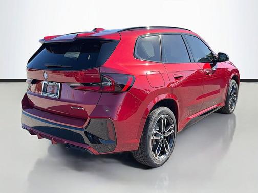 Vegas Red Metallic 2026 BMW X1 xDrive28i