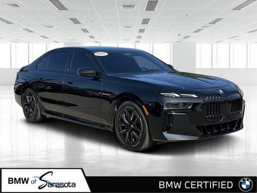 2023 BMW 740 i