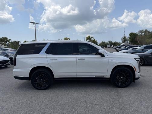 Crystal White Tricoat 2025 Cadillac Escalade Premium Luxury