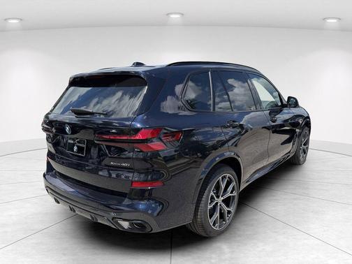 Carbon Black Metallic 2026 BMW X5 xDrive40i