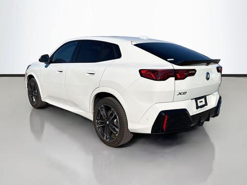 2025 BMW X2 xDrive28i
