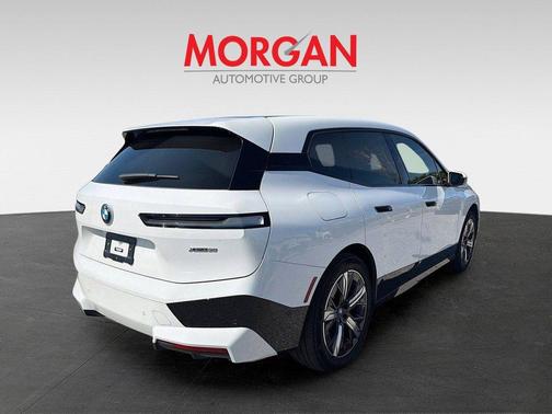 Alpine White 2023 BMW iX xDrive50