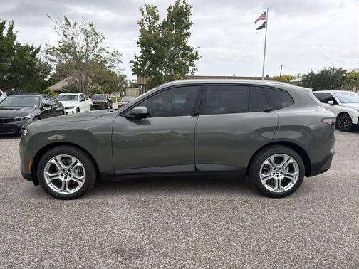 Gray Pine Metallic 2027 BMW X5 40 xDrive