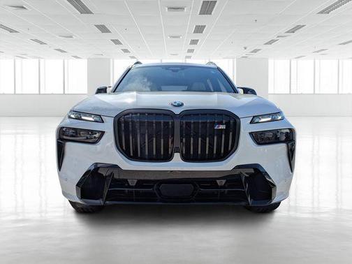 2026 BMW X7 M60i