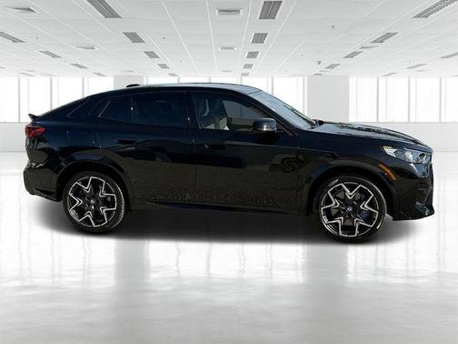 2024 BMW X2 M35i