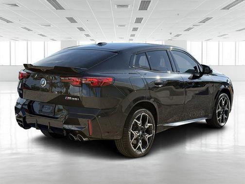 2024 BMW X2 M35i