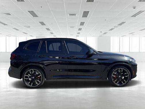 2024 BMW X3 M40i