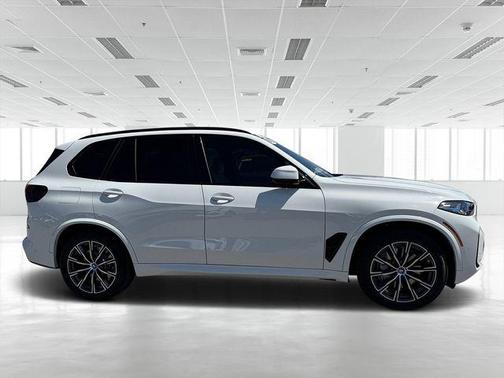 2025 BMW X5 PHEV xDrive50e