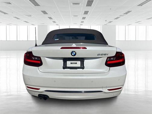 2016 BMW 228 228i