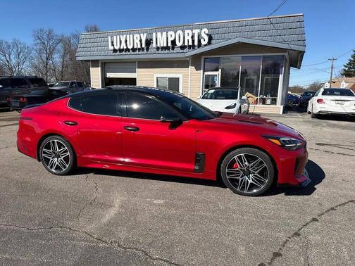 2022 Kia Stinger GT1 AWD