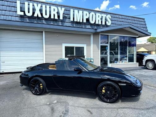 2003 Porsche 911 Carrera 4