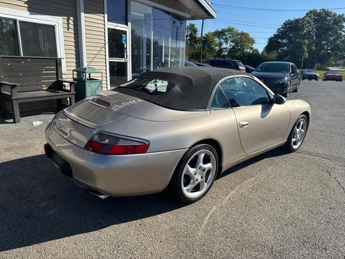 2000 Porsche 911 Carrera Cabriolet
