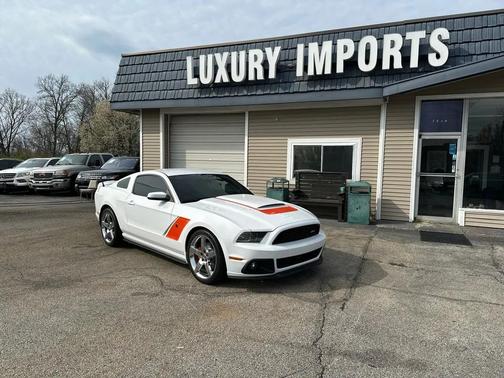 White 2014 Ford Mustang GT Premium