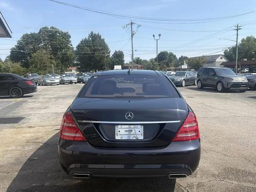 Gray 2010 Mercedes-Benz S-Class 4dr Sdn S 550 4MATIC