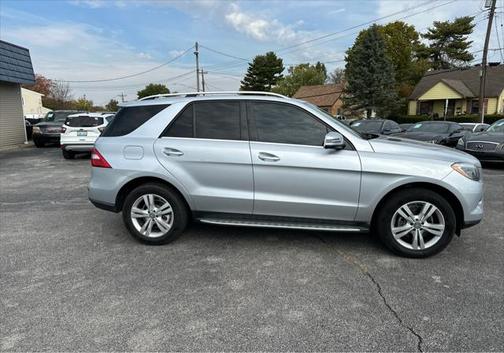 2013 Mercedes-Benz M-Class 4MATIC 4dr ML 350