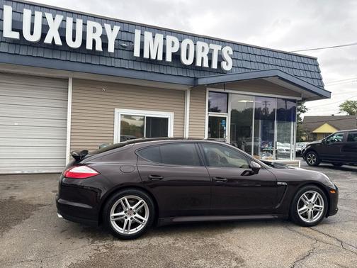 2012 Porsche Panamera 4
