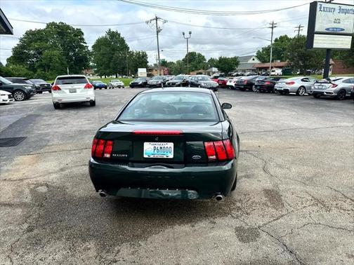 2001 Ford Mustang GT
