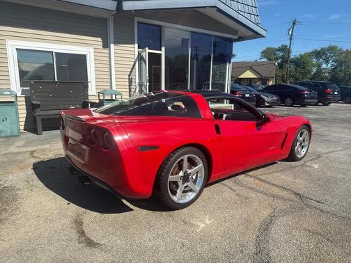 2005 Chevrolet Corvette Base
