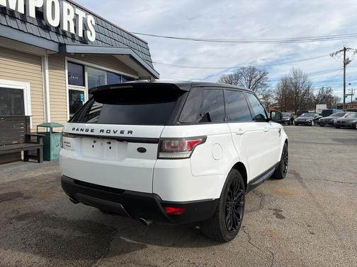 2016 Land Rover Range Rover Sport 4WD 4dr V8