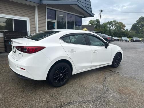 2015 Mazda Mazda3 i Touring