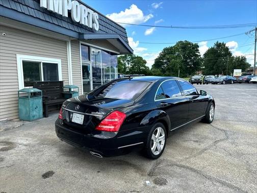 2013 Mercedes-Benz S-Class 4dr Sdn S 550 4MATIC