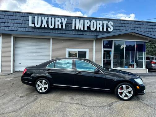 2013 Mercedes-Benz S-Class 4dr Sdn S 550 4MATIC