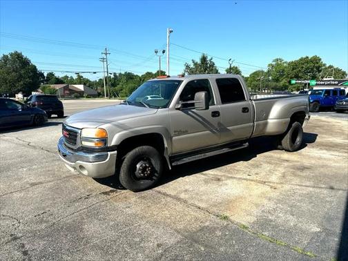 2004 GMC Sierra 3500 SLE Crew Cab