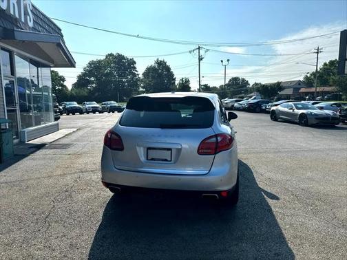 2012 Porsche Cayenne Base