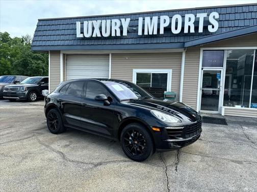 2015 Porsche Macan AWD 4dr S