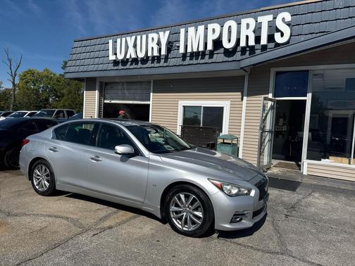 2014 INFINITI Q50 Premium