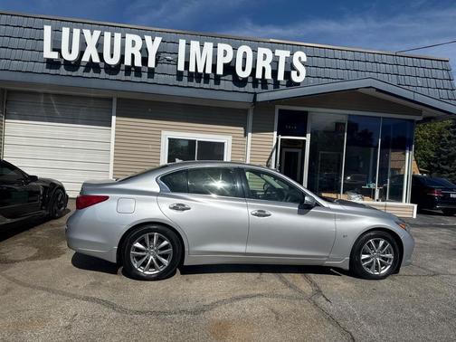 2014 INFINITI Q50 Premium