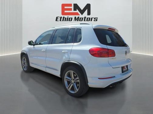 Pure White 2017 Volkswagen Tiguan 2.0T S 4MOTION