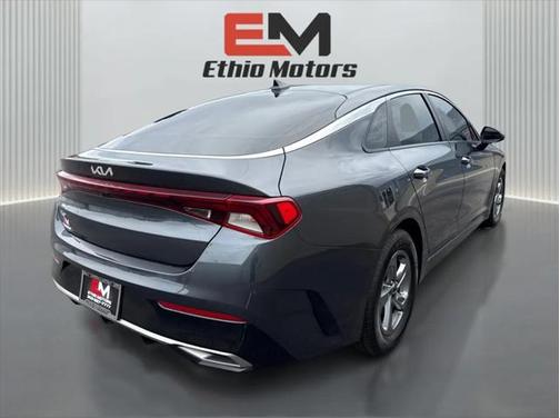 2022 Kia K5 LXS