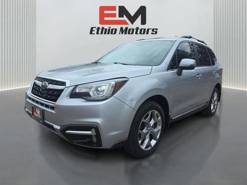 Ice Silver Metallic 2018 Subaru Forester 2.5i Touring
