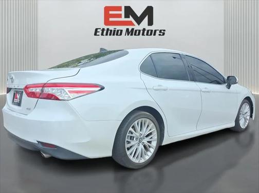 2018 Toyota Camry XLE