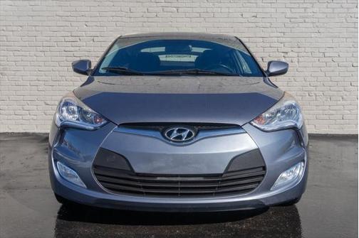 2017 Hyundai Veloster Base