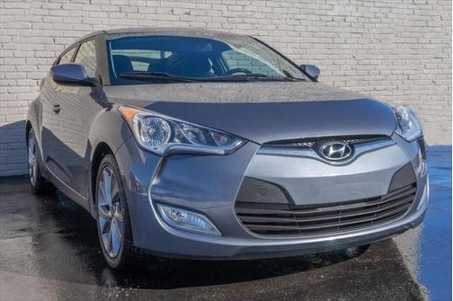 2017 Hyundai Veloster Base