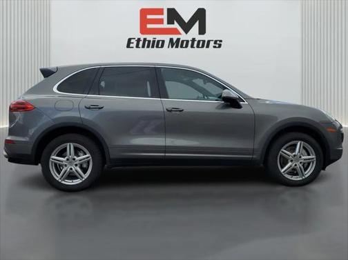 2015 Porsche Cayenne S