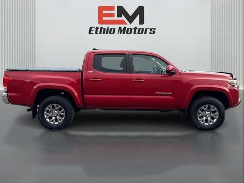 2016 Toyota Tacoma SR5