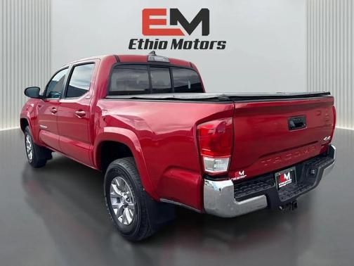 2016 Toyota Tacoma SR5