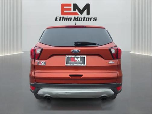 2019 Ford Escape SE
