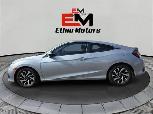 2017 Honda Civic LX-P