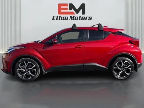 2021 Toyota C-HR XLE