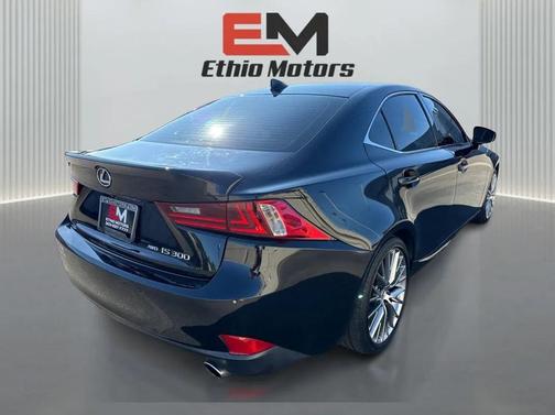 2016 Lexus IS 300 Base