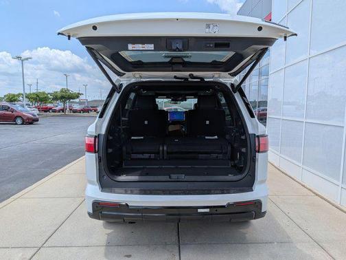 2025 Toyota Sequoia Platinum