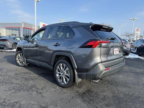 2023 Toyota RAV4 XLE Premium